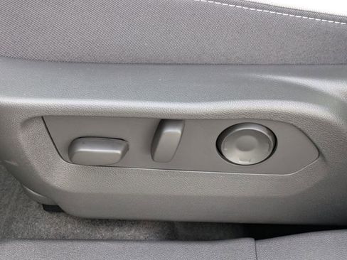 New 2026 Buick Envision Sport Touring image 21