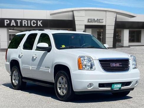 Used 2013 GMC Yukon SLT AWD/4WD image 1
