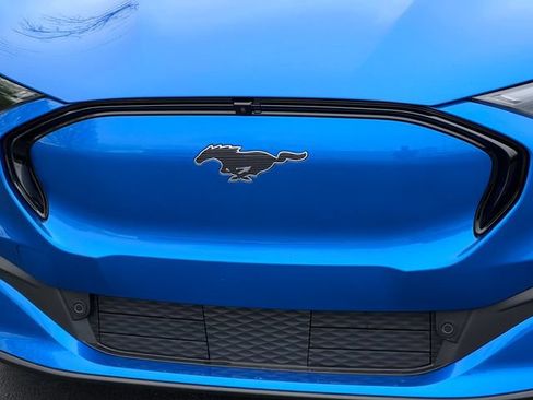 New 2026 Ford Mustang Mach-E Premium w/ Technology Package AWD/4WD image 32