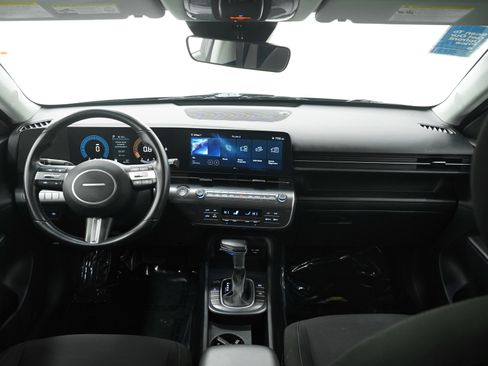 Used 2024 Hyundai Kona SEL image 14