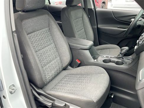 Certified 2024 Chevrolet Equinox LT image 27