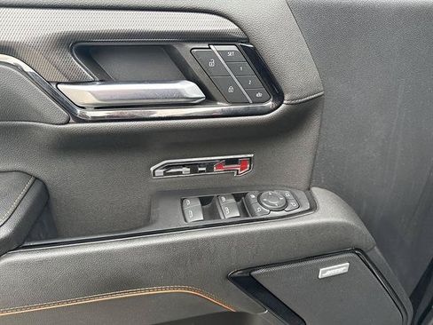 Used 2024 GMC Sierra 1500 AT4 w/ Technology Package AWD/4WD image 43