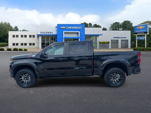 Used 2022 Chevrolet Silverado 1500 RST AWD/4WD image 6