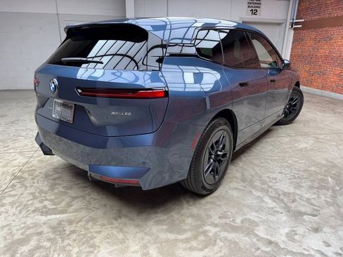 New 2026 BMW iX xDrive60 w/ Premium Package image 5