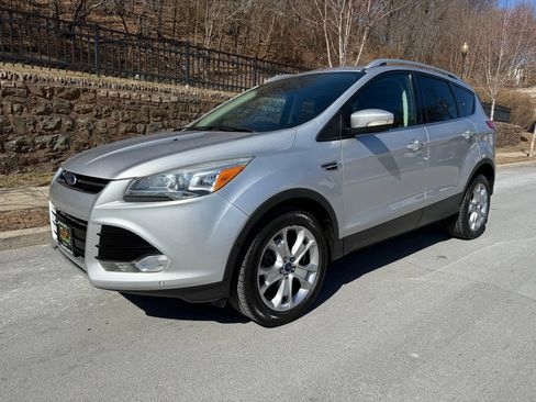 Used 2014 Ford Escape Titanium w/ Equipment Group 401A image 2