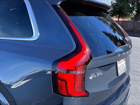 Used 2026 Volvo XC90 B6 Plus w/ Protection Package image 33