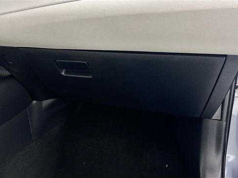 Used 2020 Toyota Corolla LE FWD image 33