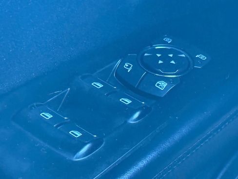 Used 2016 Lincoln MKX Reserve w/ Climate Package image 44