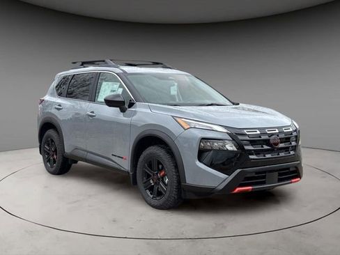 New 2026 Nissan Rogue SV image 14