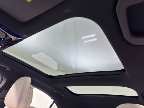 Used 2025 Mercedes-Benz E 350 E 350 w/ MBUS Superscreen Package image 12