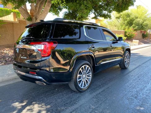 Used 2022 GMC Acadia Denali w/ Denali Ultimate Package FWD image 5