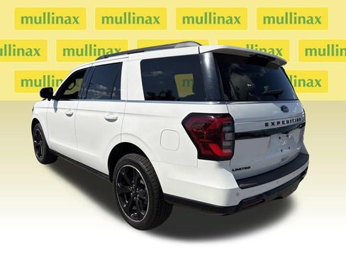 Used 2024 Ford Expedition Limited RWD image 8