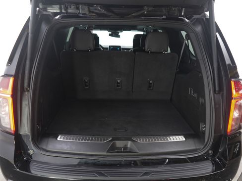 Used 2024 Chevrolet Suburban RST image 15