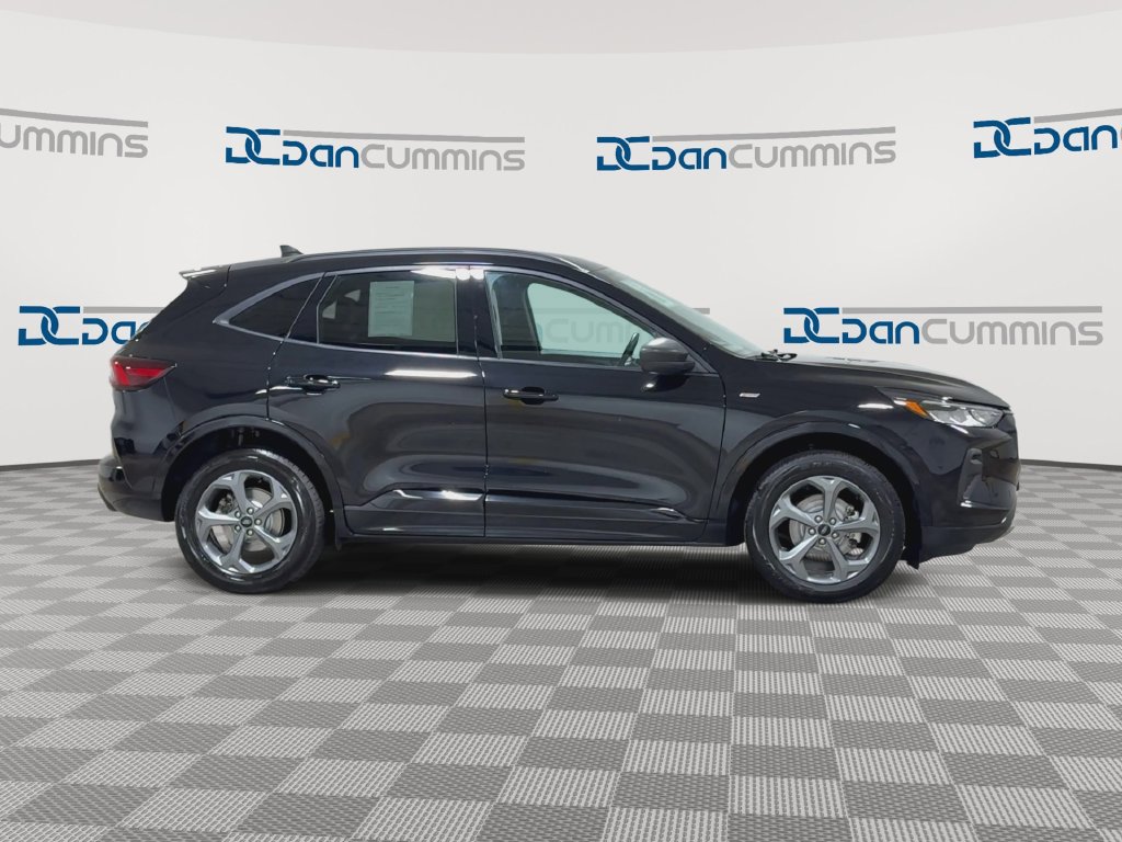 Used 2024 Ford Escape ST-Line AWD/4WD image 9