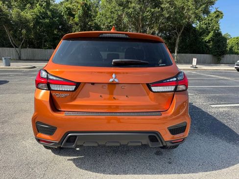 Used 2025 Mitsubishi Outlander Sport SE image 8