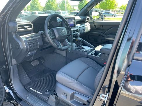 New 2026 Toyota Tacoma SR5 AWD/4WD image 10
