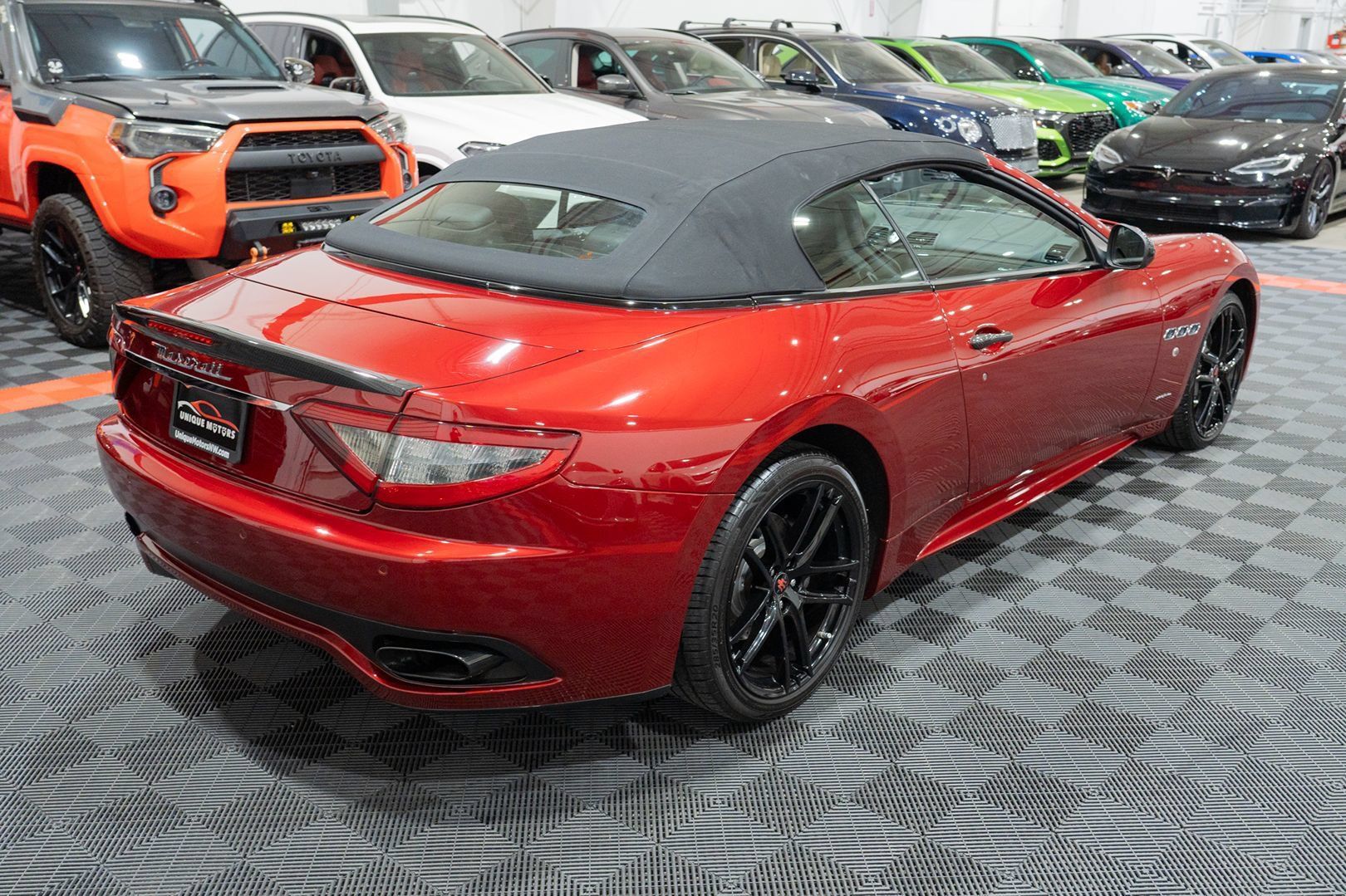 Used 2017 Maserati GranTurismo Sport RWD image 58