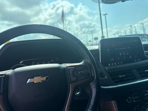 Used 2021 Chevrolet Tahoe High Country AWD/4WD image 10
