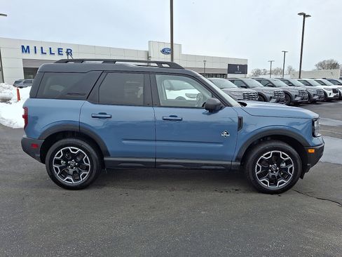 Used 2025 Ford Bronco Sport Outer Banks w/ Outer Banks Tech Package+ image 7