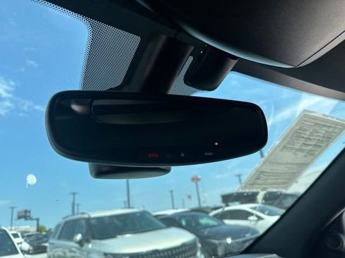 Used 2020 Jeep Grand Cherokee Altitude RWD image 10
