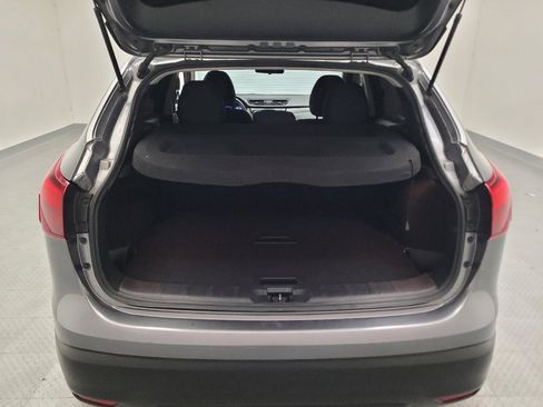 Used 2019 Nissan Rogue Sport S AWD/4WD image 29