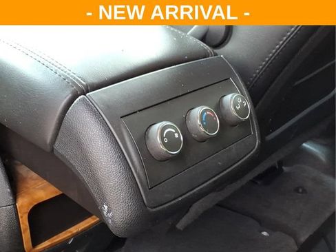 Used 2008 Buick Enclave CX FWD image 31