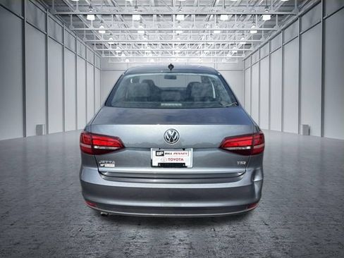 Used 2016 Volkswagen Jetta S FWD image 4