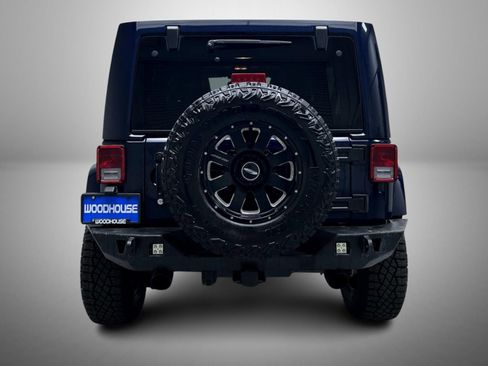 Used 2013 Jeep Wrangler Unlimited Sahara w/ Connectivity Group AWD/4WD image 6