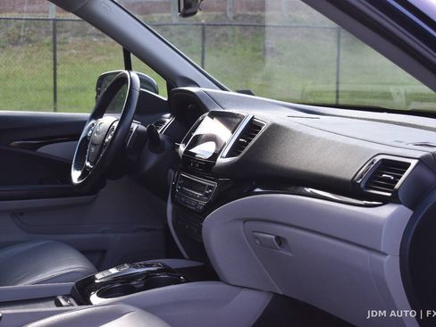 Used 2016 Honda Pilot Touring image 20