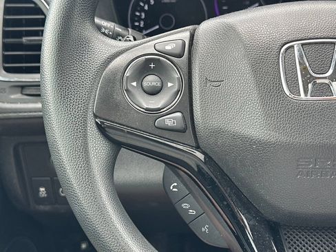 Used 2018 Honda HR-V EX image 21