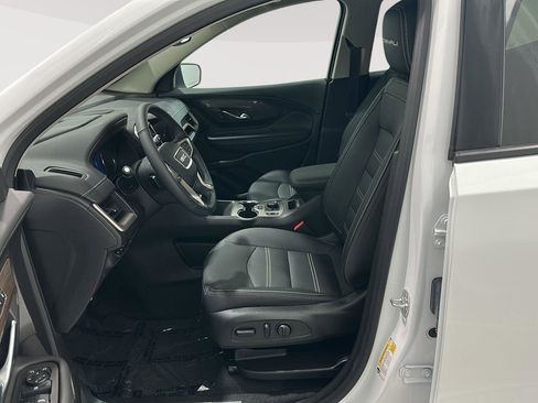 Used 2024 GMC Terrain Denali image 14