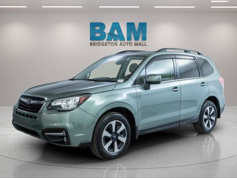 Used 2018 Subaru Forester 2.5i Limited AWD/4WD image 3