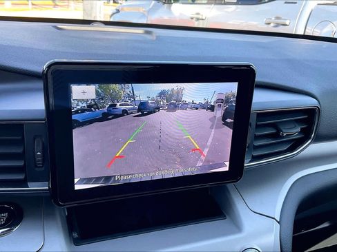 Used 2023 Ford Explorer XLT w/ Equipment Group 202A image 25