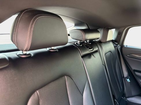 Used 2023 BMW X4 M40i image 27