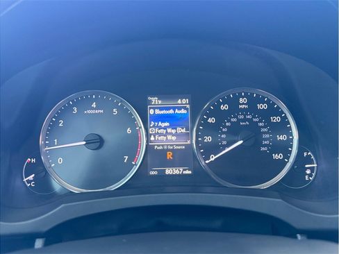 Used 2018 Lexus IS 300 w/ Accessory Package 2 RWD image 16