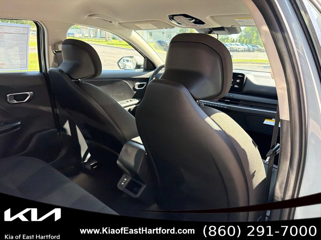 New 2026 Kia K4 FWD image 13