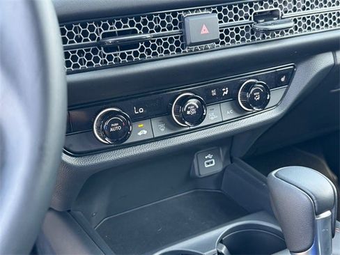 Used 2025 Honda HR-V Sport image 21