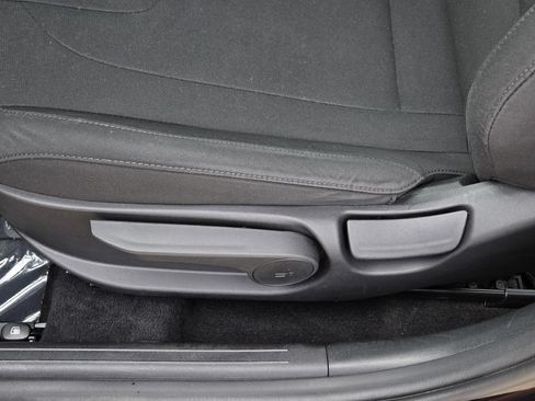 Used 2023 Hyundai Elantra SEL FWD image 18