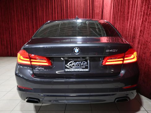 Used 2019 BMW 540i w/ Convenience Package image 10
