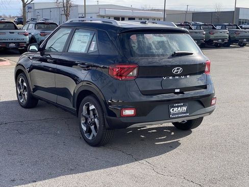 New 2026 Hyundai Venue SEL image 5