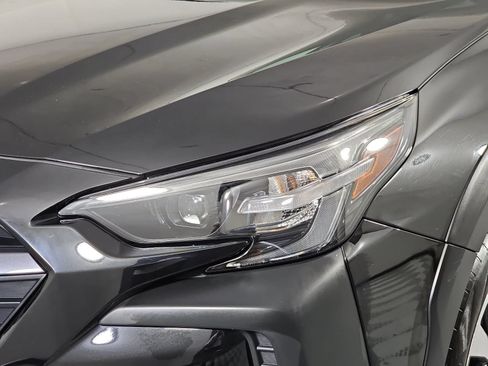 Used 2023 Subaru Outback Touring AWD/4WD image 31