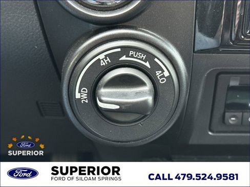 Used 2020 Nissan Titan PRO-4X w/ Pro-4x Convenience Package image 28