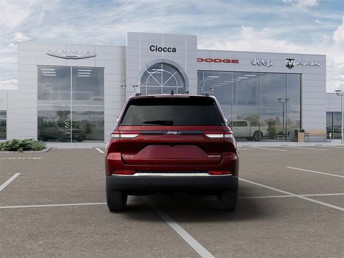 New 2025 Jeep Grand Cherokee Limited image 7