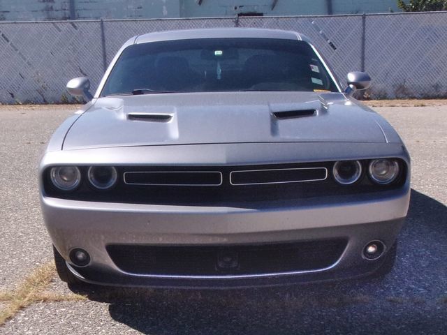 Used 2018 Dodge Challenger SXT Plus RWD image 2