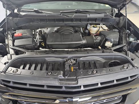 Used 2022 Chevrolet Silverado 1500 RST AWD/4WD image 35