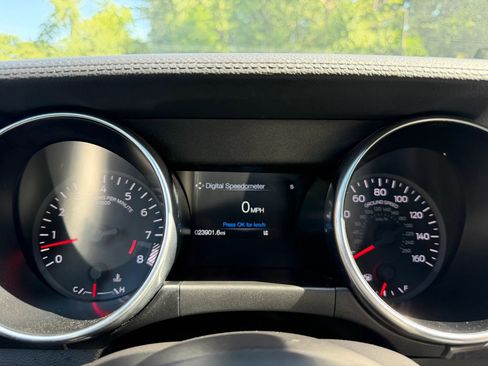 Used 2018 Ford Mustang GT w/ Performance Package - Level 2 RWD image 12