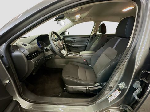 Used 2024 Nissan Sentra SV image 13