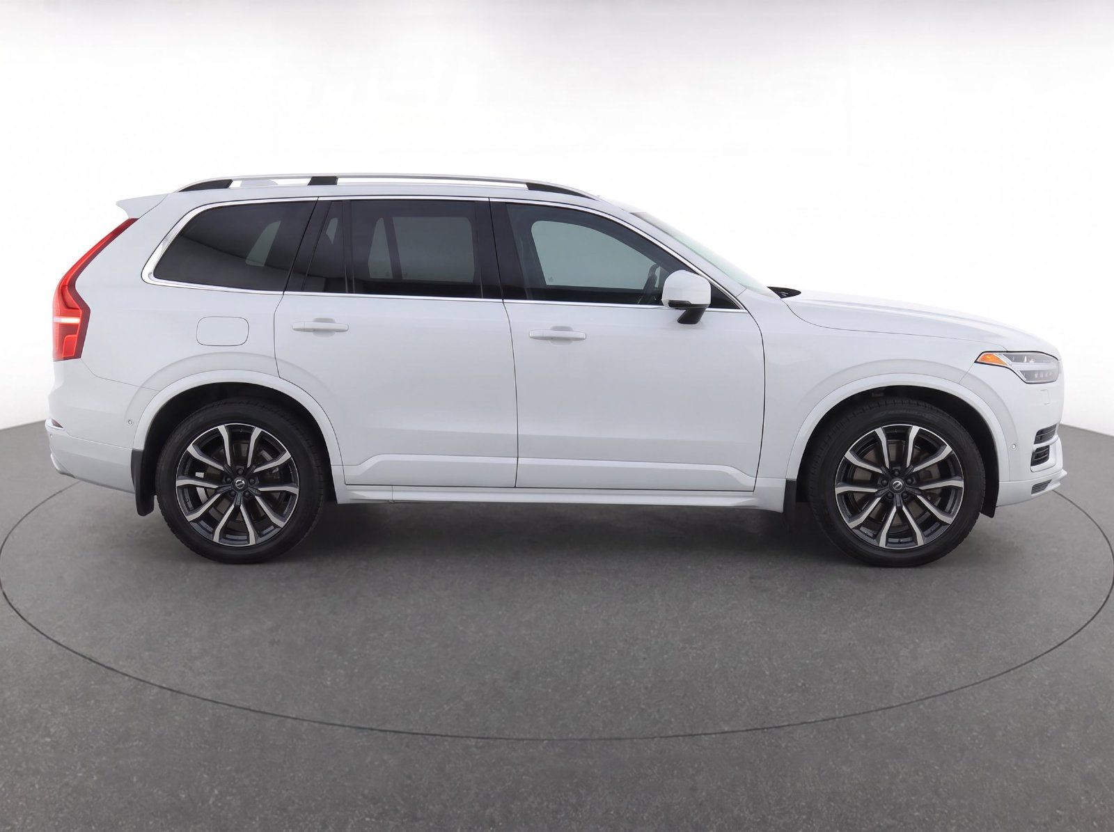 Used 2018 Volvo XC90 T6 Momentum AWD/4WD image 8