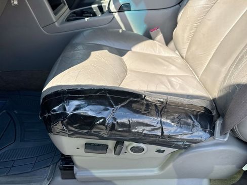 Used 2004 Chevrolet Silverado 2500 LT w/ Skid Plate Package image 28