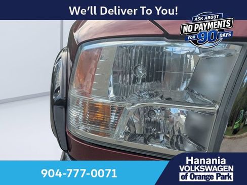 Used 2015 RAM 2500 Tradesman w/ Chrome Appearance Group AWD/4WD image 10